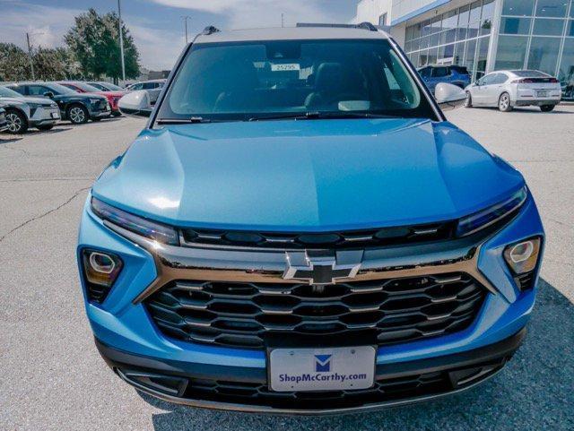 new 2025 Chevrolet TrailBlazer car, priced at $29,400