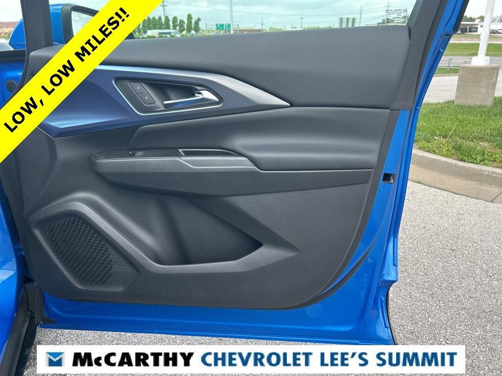 used 2024 Chevrolet Equinox EV car, priced at $29,400