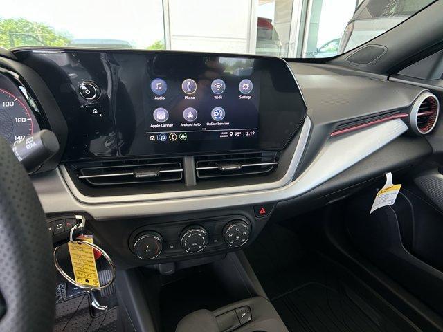 new 2025 Chevrolet Trax car