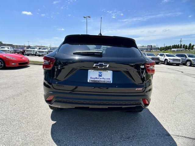 new 2025 Chevrolet Trax car