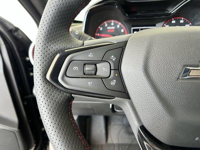 new 2025 Chevrolet Trax car