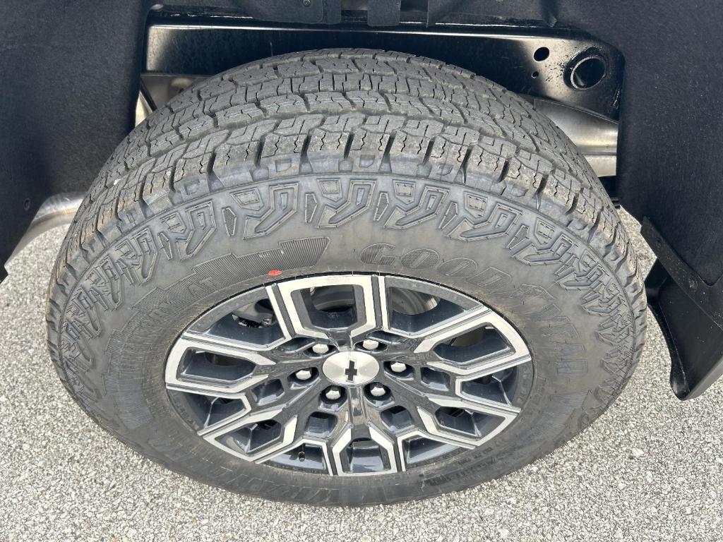 new 2025 Chevrolet Colorado car, priced at $47,160