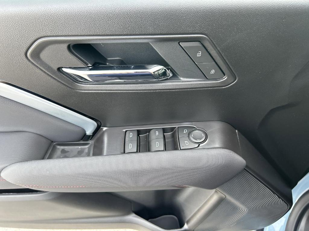new 2025 Chevrolet Colorado car, priced at $47,160