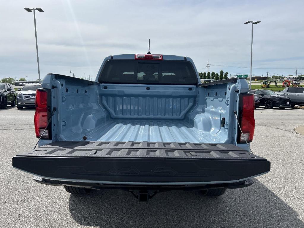 new 2025 Chevrolet Colorado car, priced at $47,160