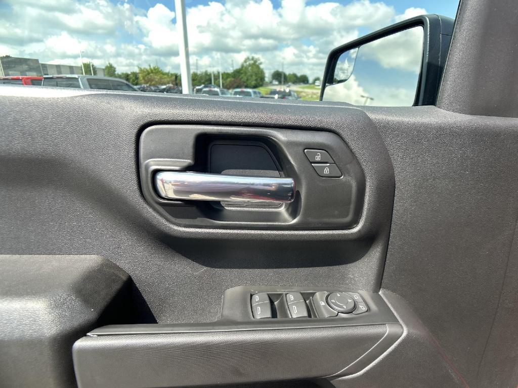 new 2025 Chevrolet Silverado 1500 car, priced at $48,810