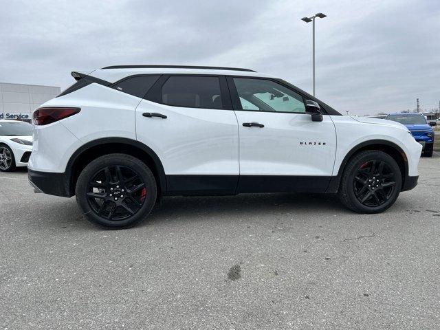 new 2025 Chevrolet Blazer car, priced at $42,120