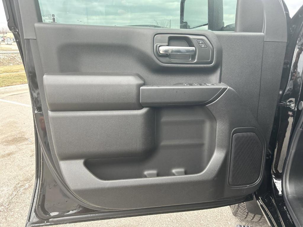 new 2025 Chevrolet Silverado 2500 car, priced at $54,650