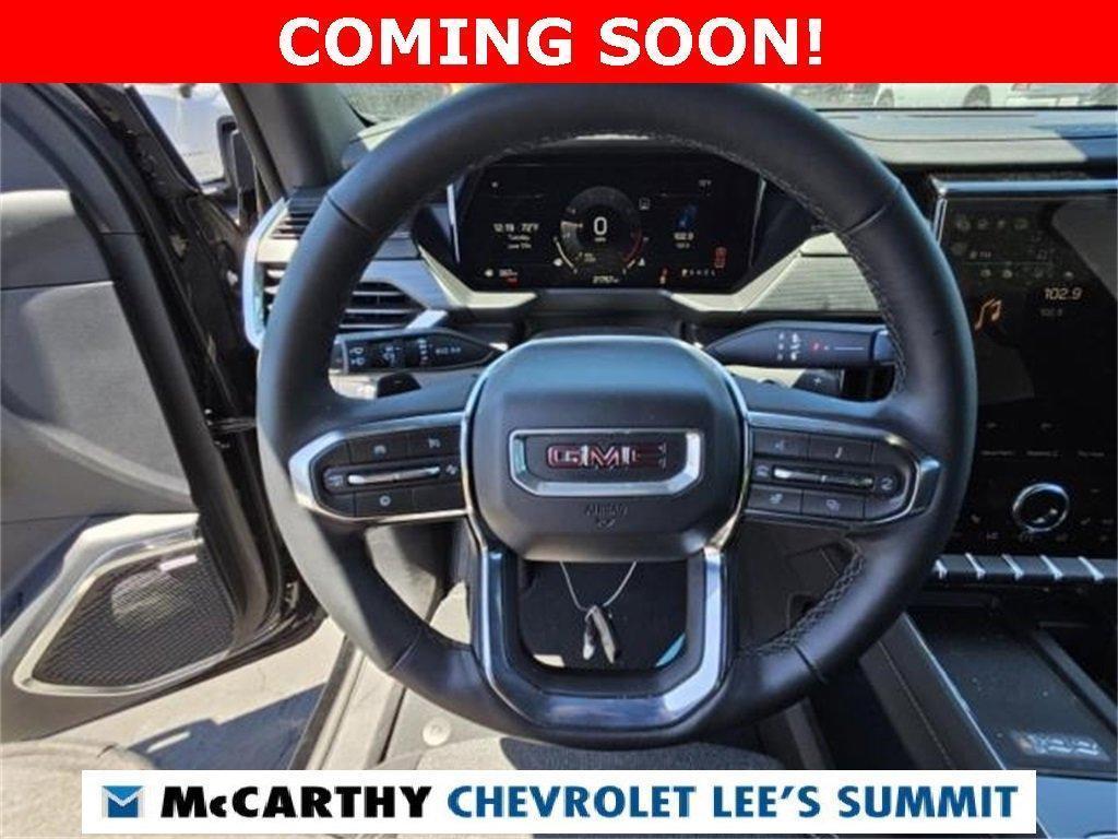 used 2025 GMC Acadia car, priced at $40,500