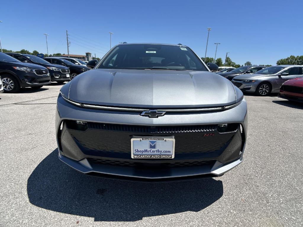 new 2025 Chevrolet Equinox EV car, priced at $32,590