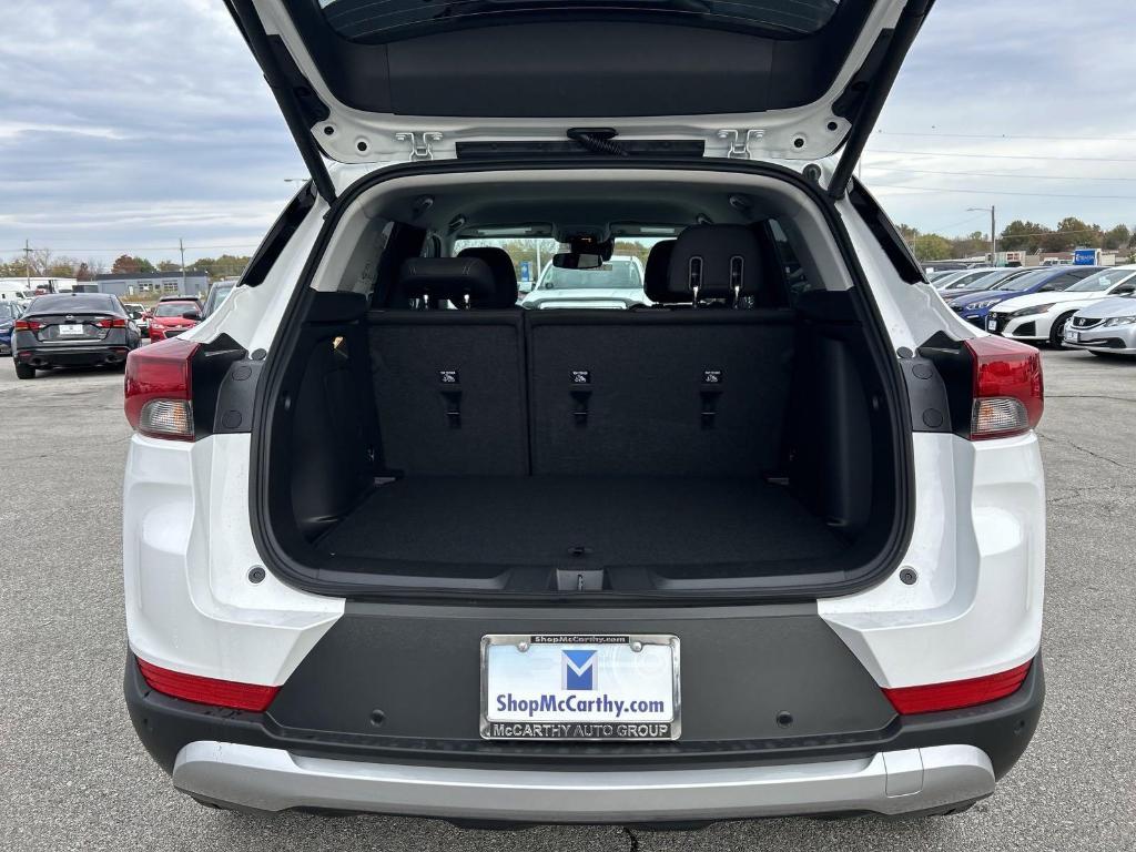 new 2025 Chevrolet TrailBlazer car, priced at $26,325