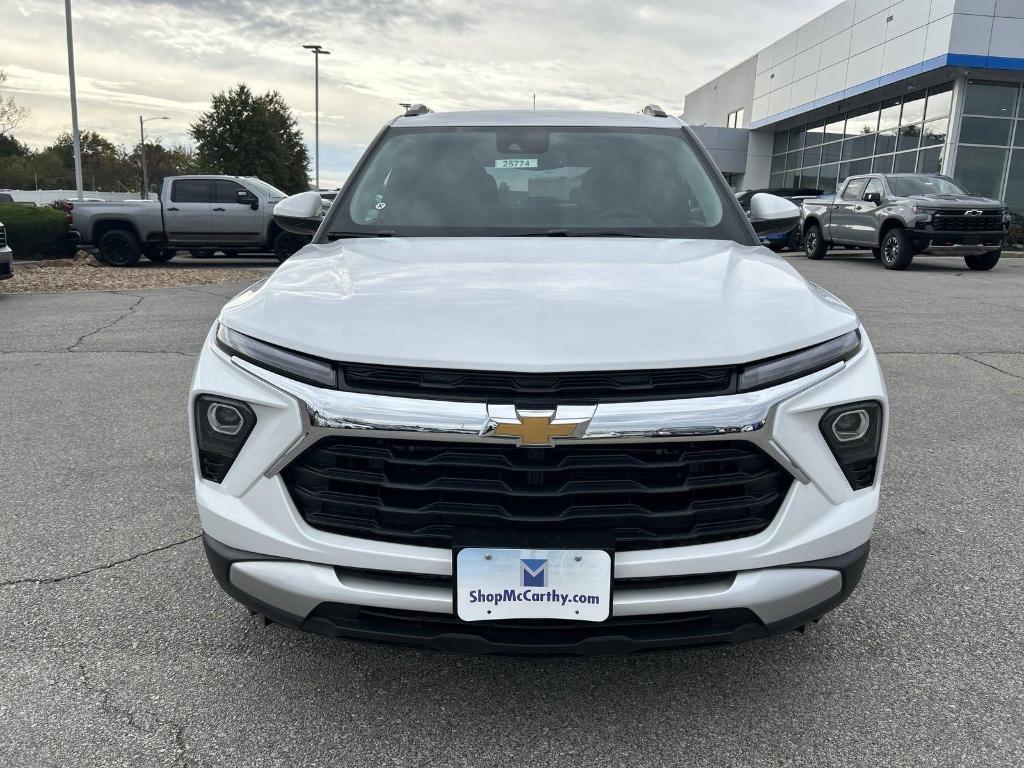 new 2025 Chevrolet TrailBlazer car, priced at $27,075