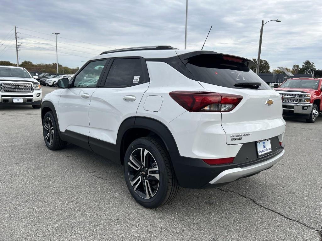 new 2025 Chevrolet TrailBlazer car, priced at $26,325