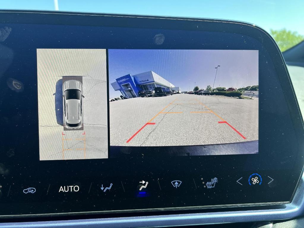 new 2025 Chevrolet Equinox EV car, priced at $33,845