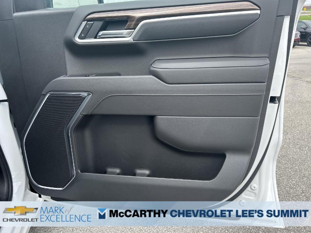 new 2025 Chevrolet Silverado 1500 car