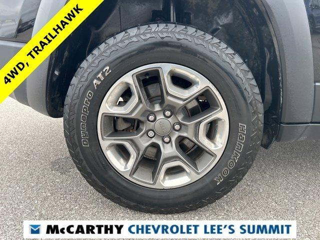 used 2019 Jeep Cherokee car, priced at $17,300