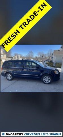 used 2014 Chrysler Town & Country car, priced at $7,500