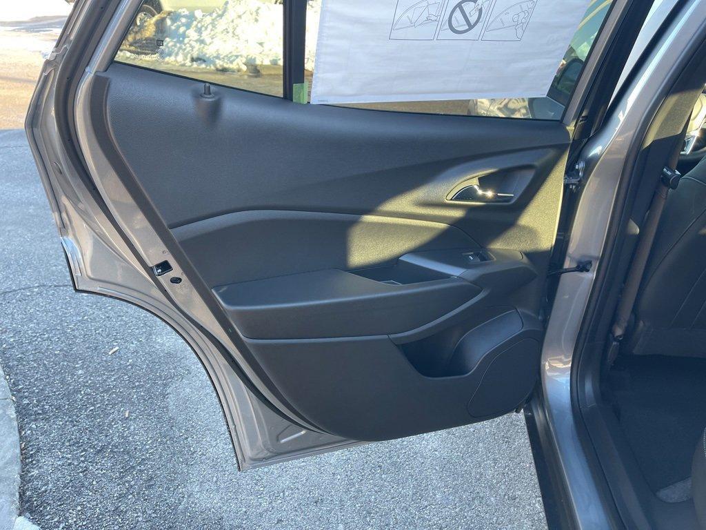 new 2025 Chevrolet Trax car, priced at $25,655
