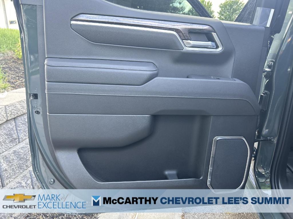 new 2025 Chevrolet Silverado 1500 car, priced at $59,015