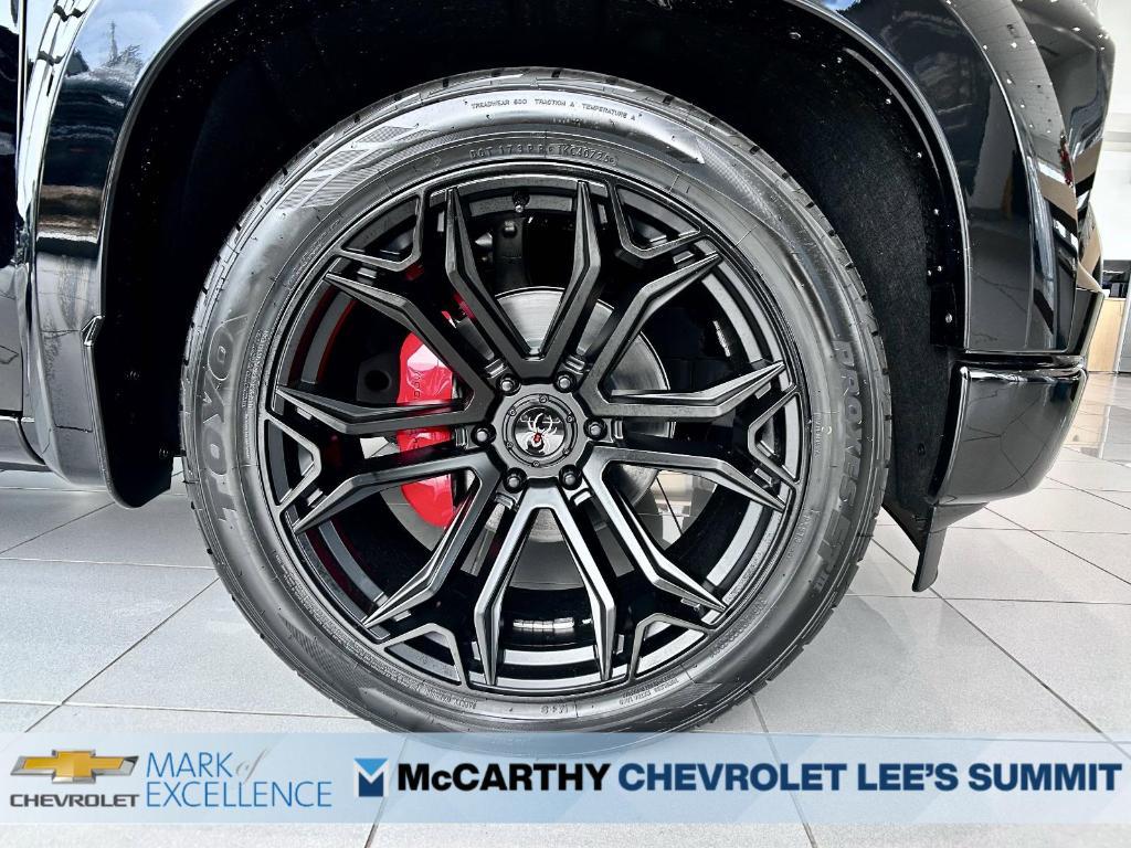 new 2025 Chevrolet Silverado 1500 car, priced at $102,559