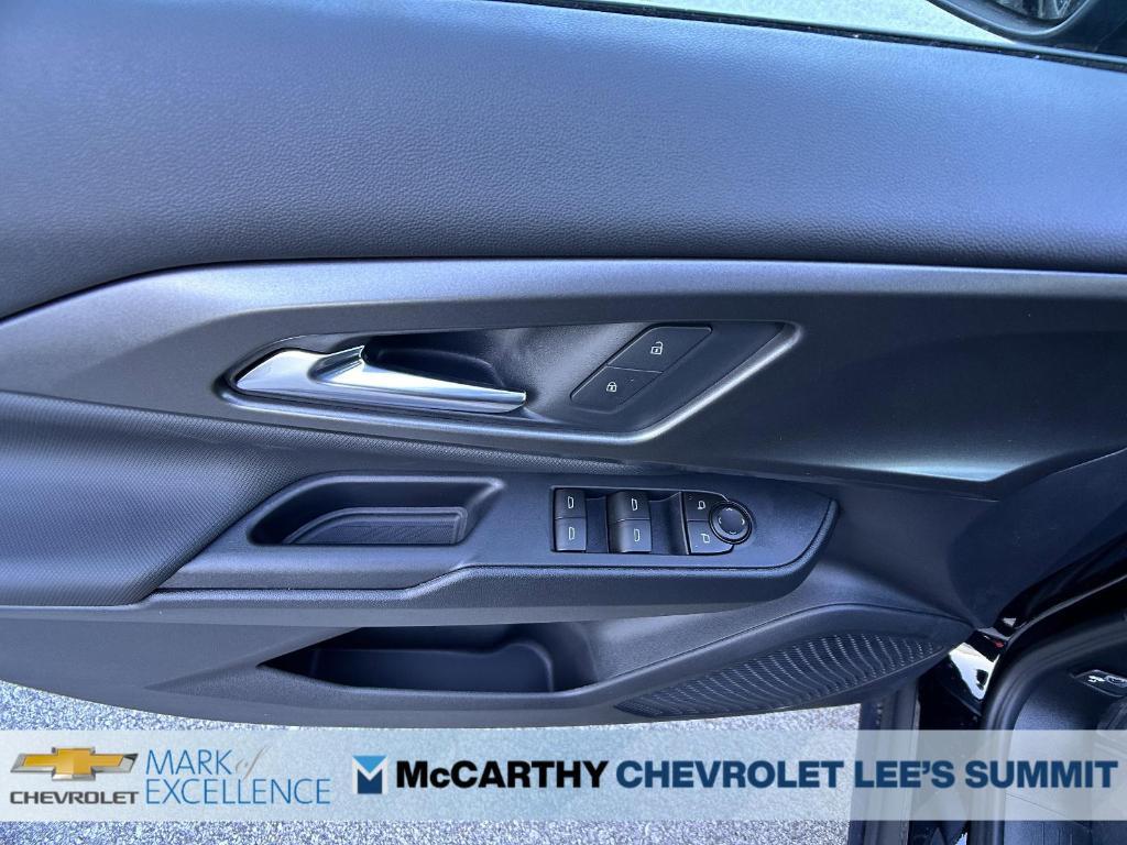 new 2026 Chevrolet Equinox EV car, priced at $33,520