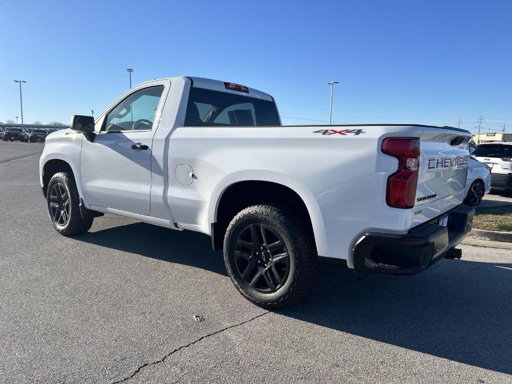 new 2025 Chevrolet Silverado 1500 car, priced at $43,101