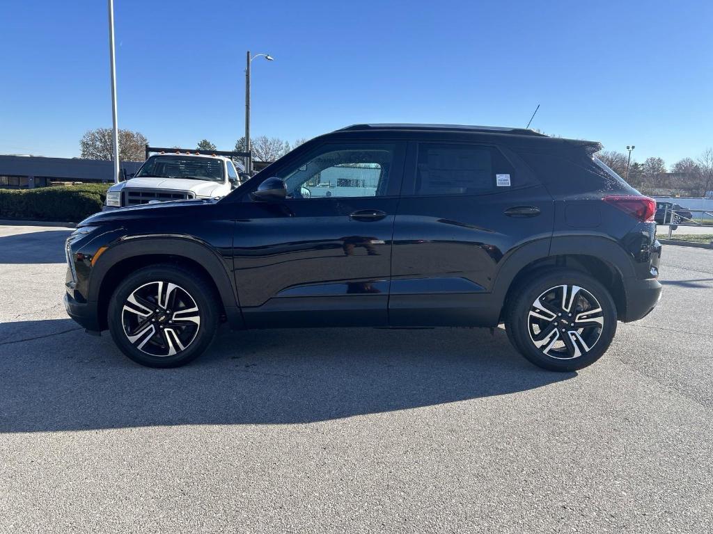 new 2025 Chevrolet TrailBlazer car, priced at $25,943