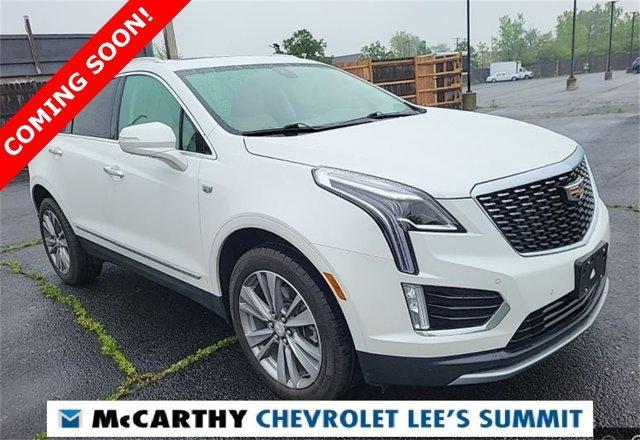 used 2022 Cadillac XT5 car, priced at $34,000