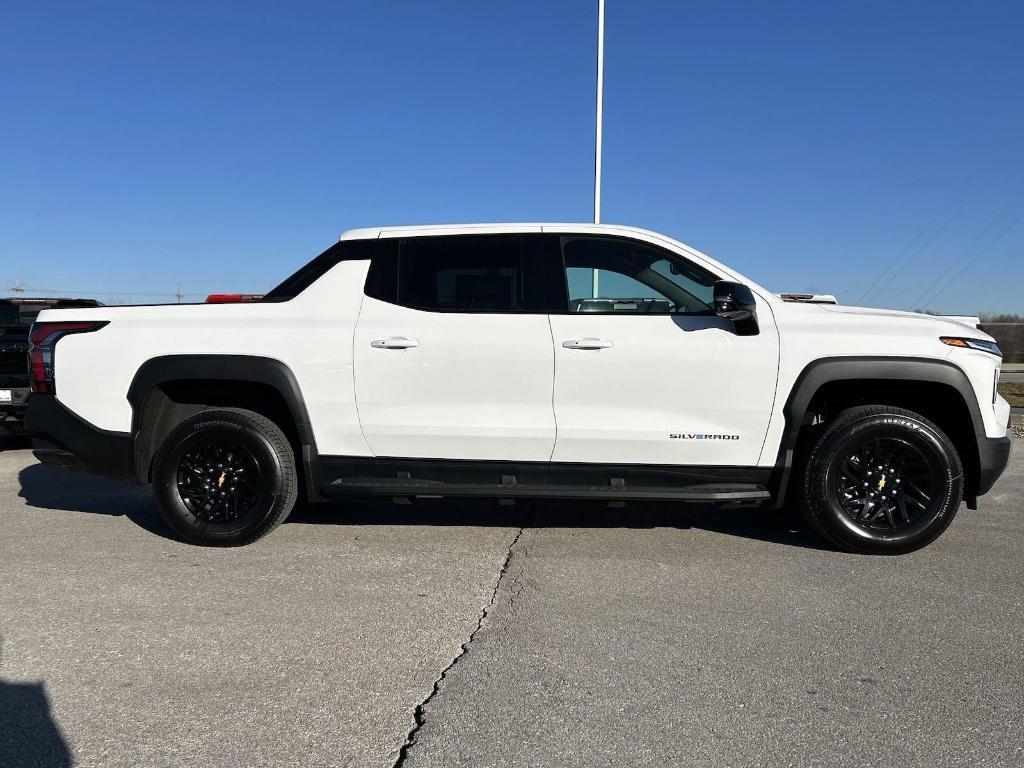 new 2025 Chevrolet Silverado EV car, priced at $72,617