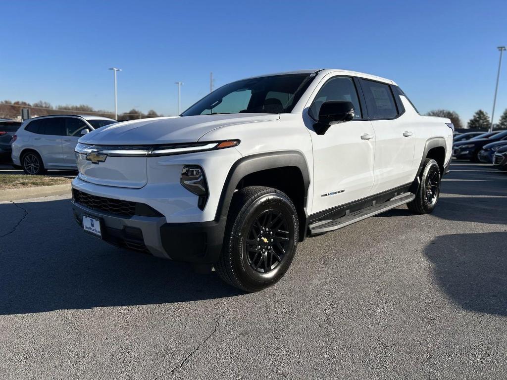 new 2025 Chevrolet Silverado EV car, priced at $72,617