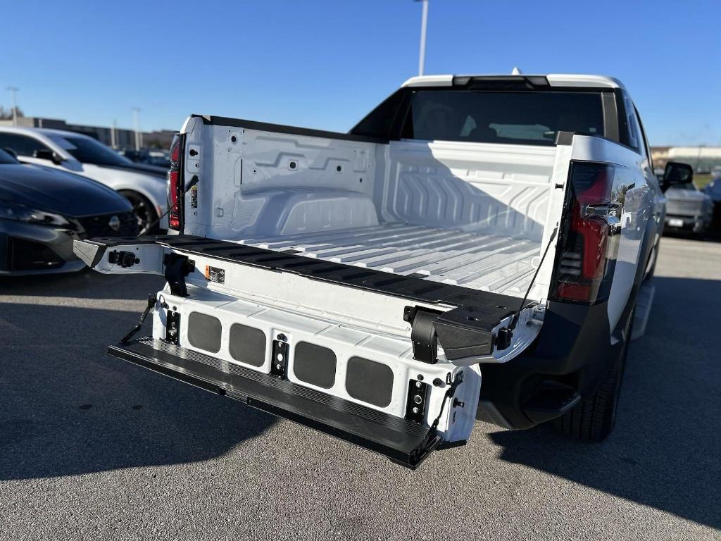 new 2025 Chevrolet Silverado EV car, priced at $72,617