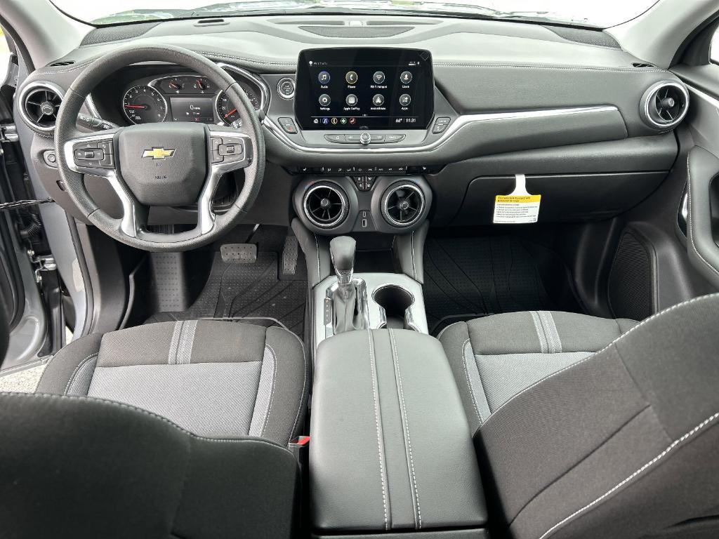 new 2025 Chevrolet Blazer car, priced at $38,265