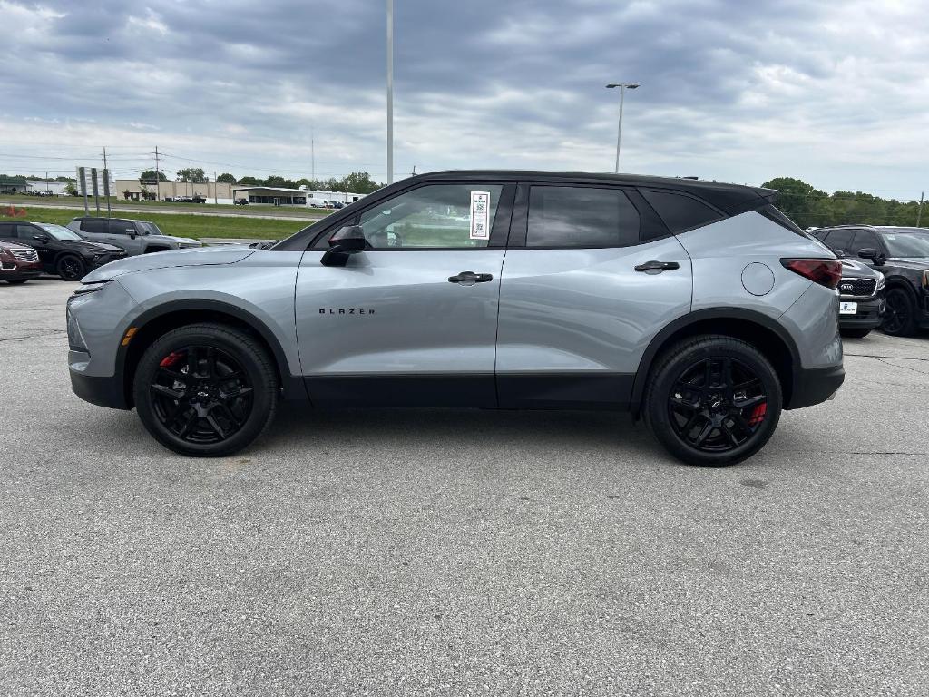 new 2025 Chevrolet Blazer car, priced at $38,265