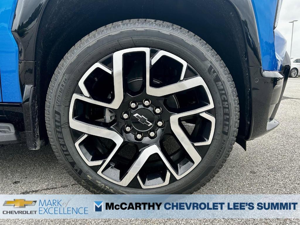 new 2025 Chevrolet Silverado EV car, priced at $84,790