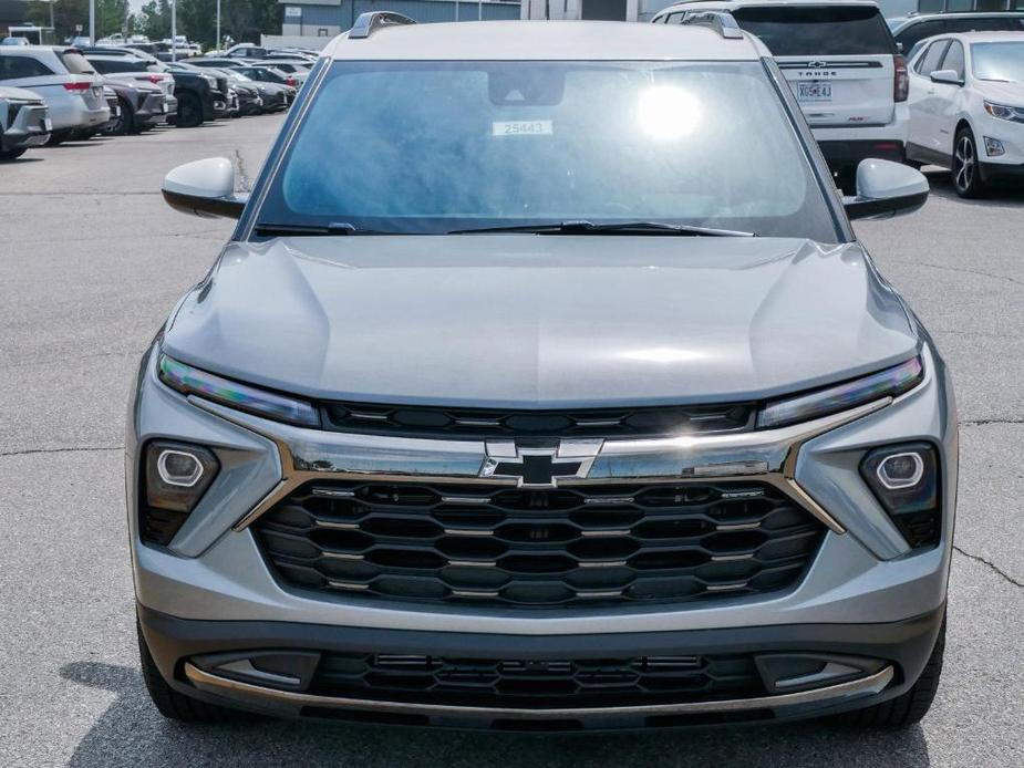 new 2025 Chevrolet TrailBlazer car, priced at $25,930