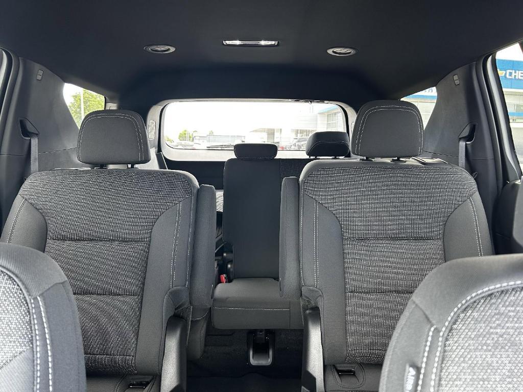 new 2025 Chevrolet Traverse car, priced at $47,825