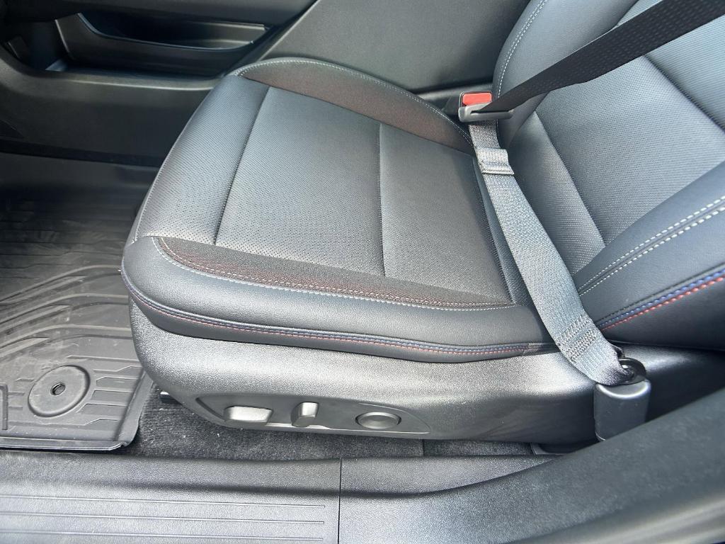 new 2025 Chevrolet Equinox EV car, priced at $34,265