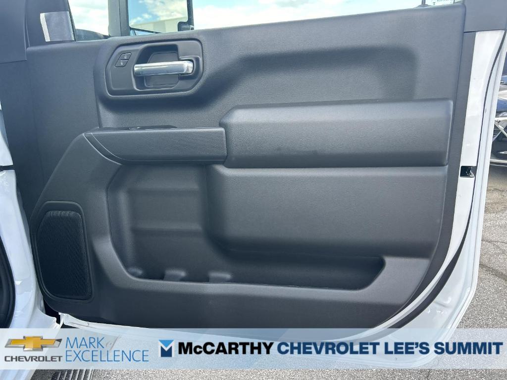 new 2025 Chevrolet Silverado 3500 car, priced at $47,790
