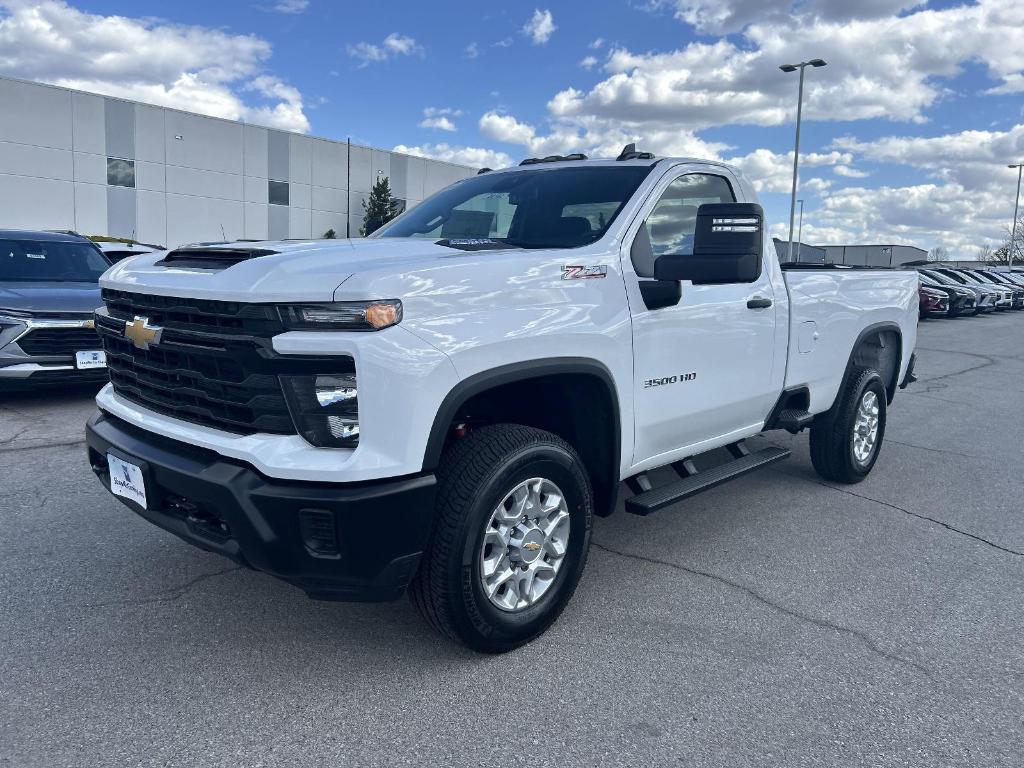 new 2025 Chevrolet Silverado 3500 car, priced at $50,540