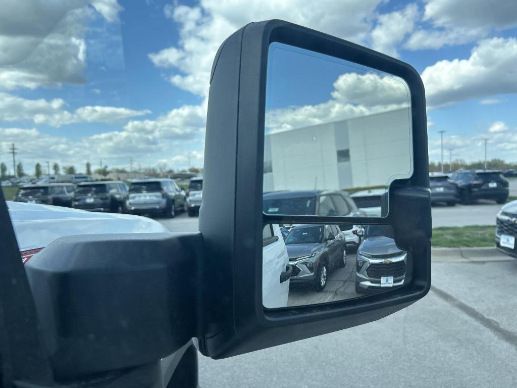 new 2025 Chevrolet Silverado 3500 car, priced at $50,540