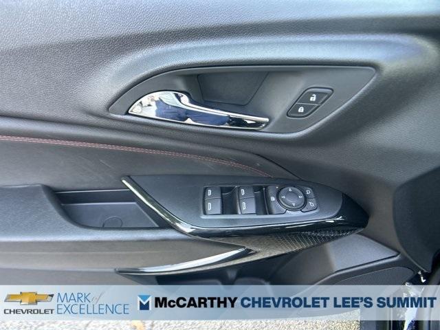 new 2025 Chevrolet Trax car