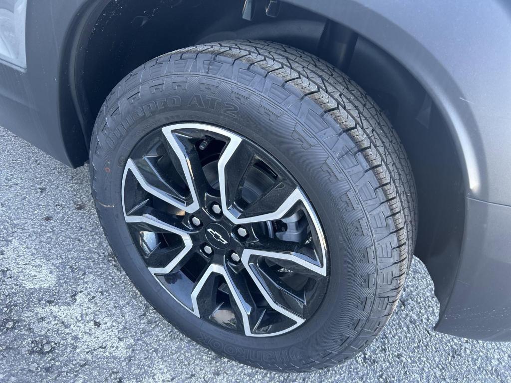 new 2025 Chevrolet TrailBlazer car