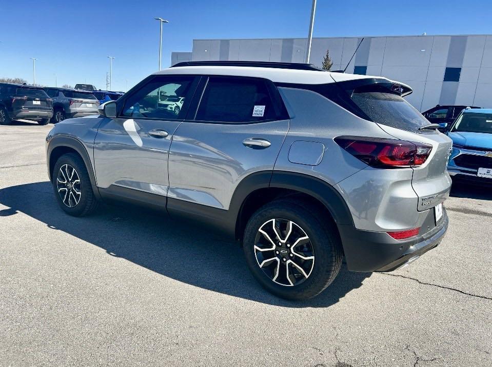 new 2025 Chevrolet TrailBlazer car