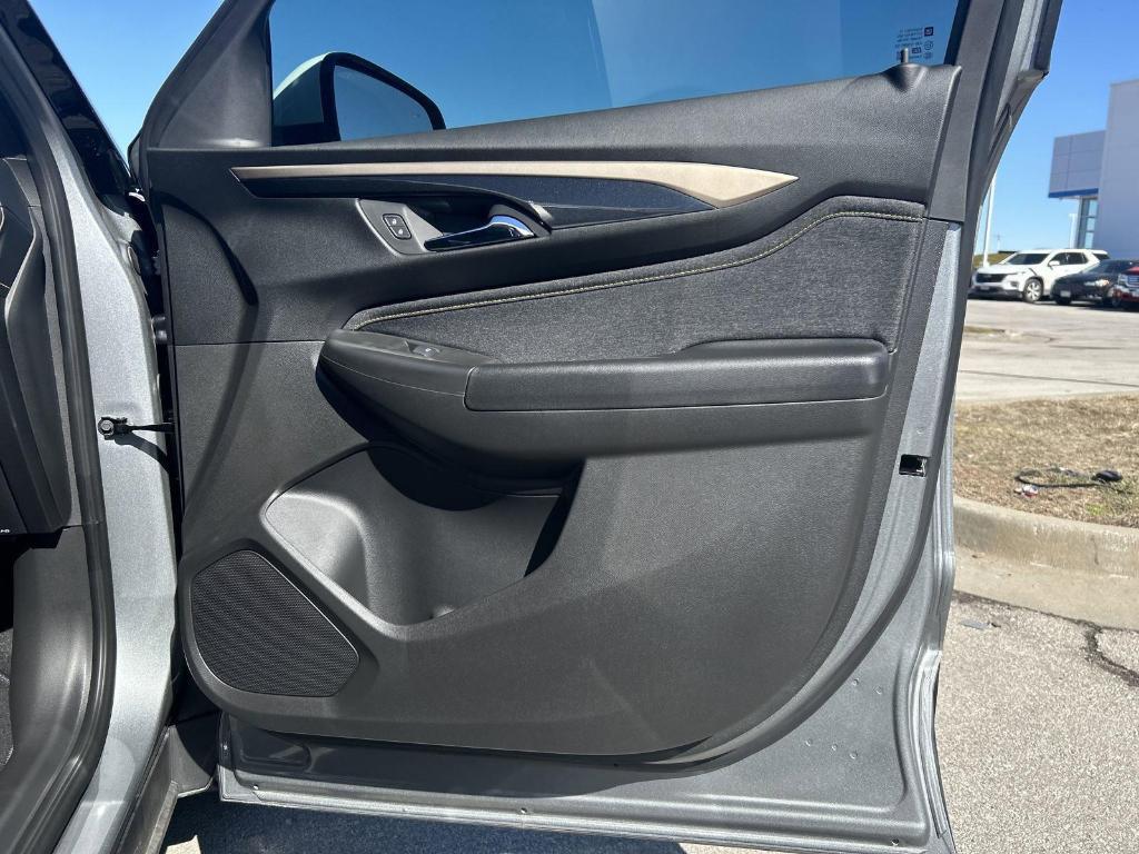 new 2025 Chevrolet TrailBlazer car