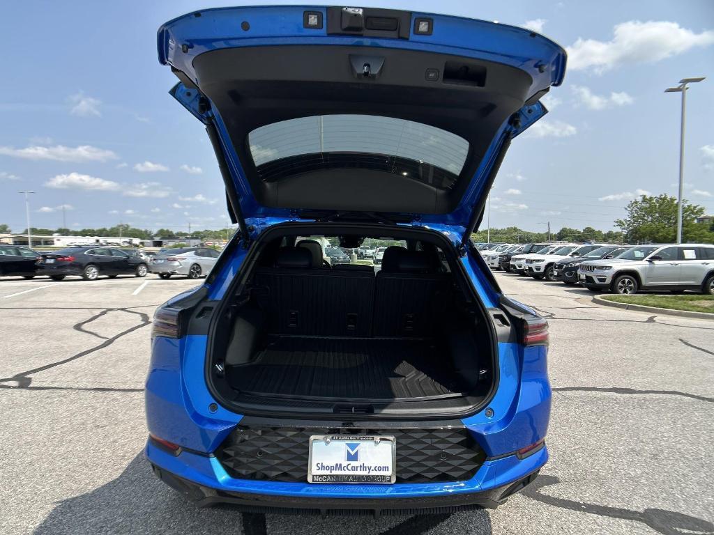new 2025 Chevrolet Equinox EV car