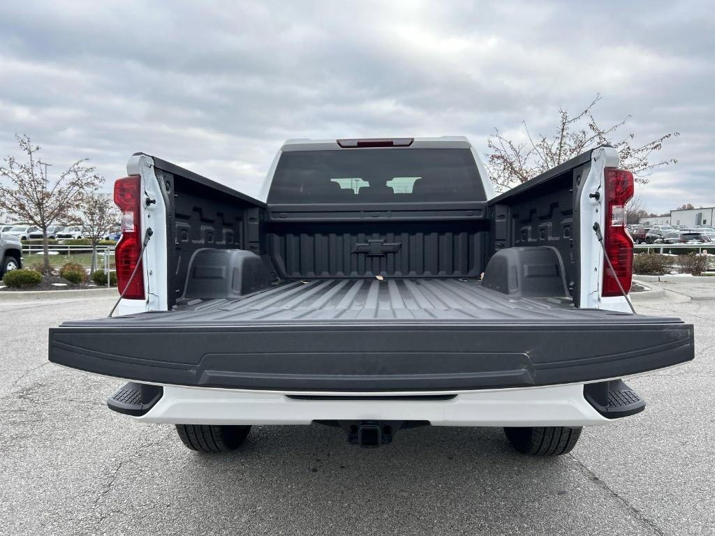 new 2025 Chevrolet Silverado 1500 car, priced at $42,700