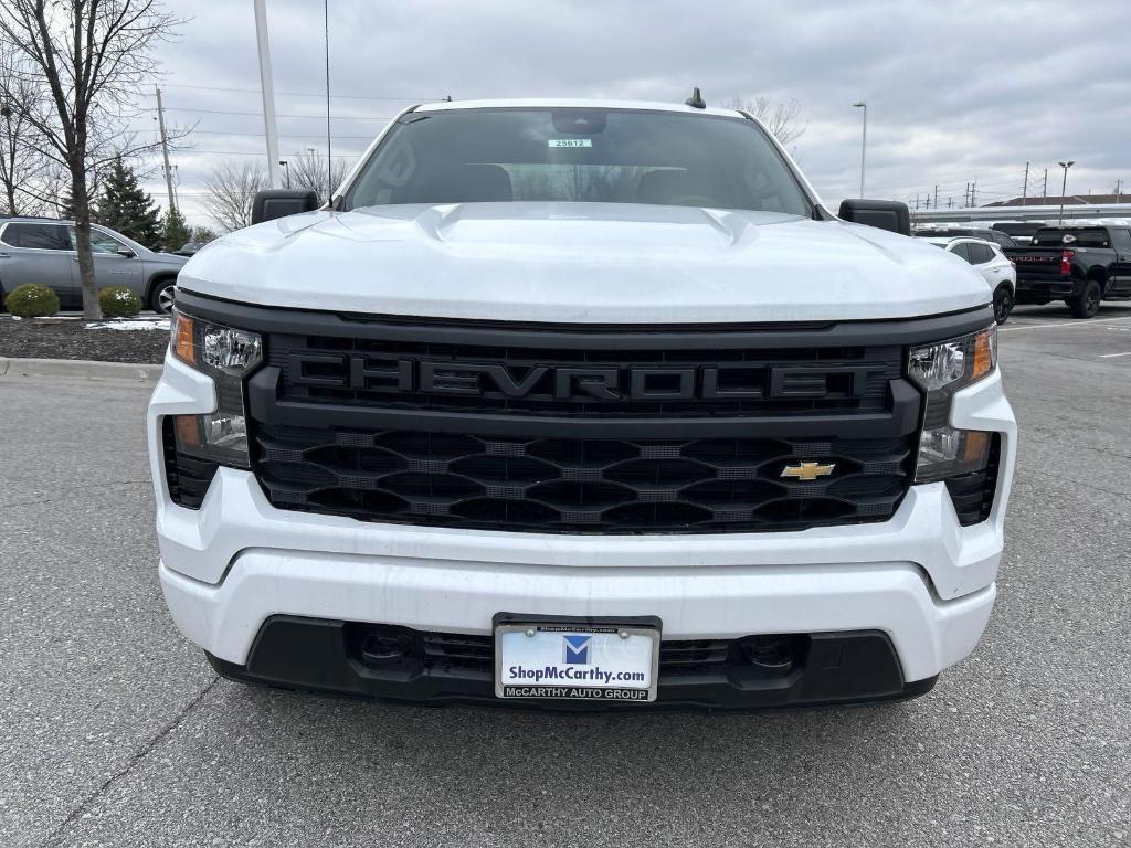 new 2025 Chevrolet Silverado 1500 car, priced at $42,700