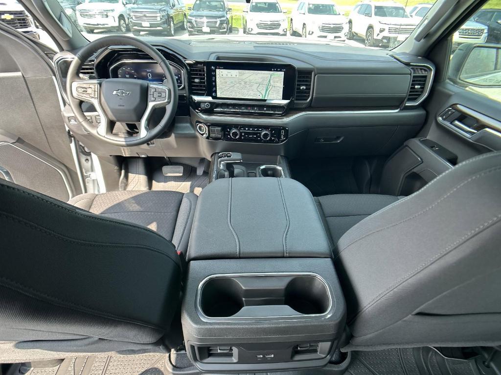 new 2025 Chevrolet Silverado 1500 car