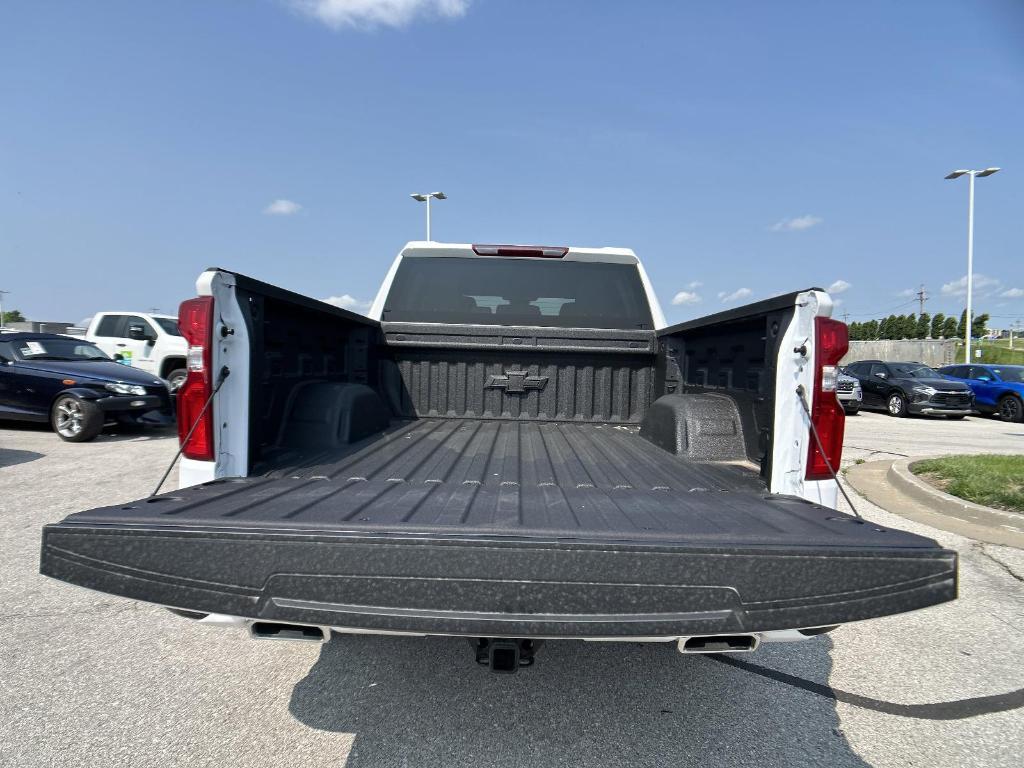 new 2025 Chevrolet Silverado 1500 car