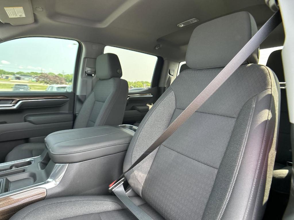 new 2025 Chevrolet Silverado 1500 car