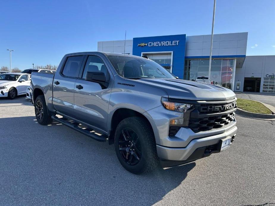 new 2024 Chevrolet Silverado 1500 car, priced at $43,430